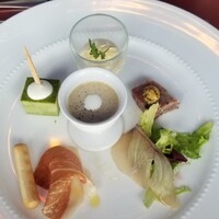 アーティスト カフェ - 
