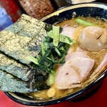 家系総本山 吉村家 - 『チャーシューメン＋味玉＋ライス』