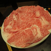 しゃぶしゃぶ・日本料理 木曽路 銀座五丁目店 - 和牛霜降り肉