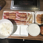 焼肉ライク 新橋本店 - 