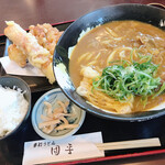 手打ちうどん 団平 - 