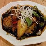 中華酒菜 瑛月 - 黒酢酢豚