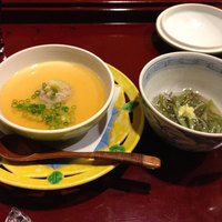 割烹かめ清 - じゅんさい酢と豚つくね茶碗蒸し。