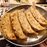 ハイカラ餃子酒場 - 