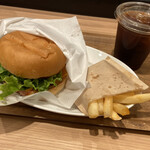 The 3rd Burger - the 3rd Burgerセット 1,040円