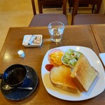 COFFEE SHOP See Saw - スペシャルブレンドとスクランブルエッグのモーニングセット　550円税込