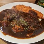 元町欧風カレー タンガロンガ - 