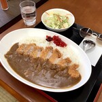 お食事処 丸徳 - カツカレー 1,100円(税込)