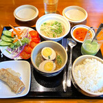 39 VIET QUAN RESTAURANT - 