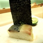 さか卯 - 鯖押し