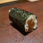 千葉たかおか - ㉕干瓢巻き【追加】
      握りっていない分だけシャリの美味しさを素直に感じ取れます
      外側が硬めで中が軟らかく、尚且つ、ほんの少し芯を残した炊き上がり