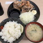 伝説のすた丼屋 - 