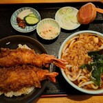Sobadokoro Oomura - 税込1,350円の天丼セット