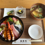 浜寿司 - 三陸海鮮丼¥990