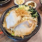 麺作ブタシャモジ - 料理写真:野菜豚そば(900)