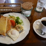 りばぷーる - 料理写真:モーニング680円