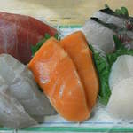 魚屋カフェ 濱の市 - 201307　濱の市　お刺身定食（700円）お刺身５点盛り
