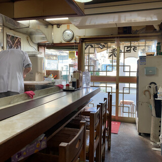 ぎょうざ 鉄なべ_2