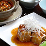 Biggufaibu - 人気の豚の角煮と豆腐と豚の激辛煮込み