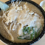 Oomura Shokudou - ネギ半盛り、麺固め、油多め、玉ねぎ追加