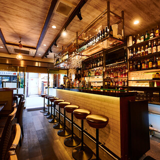 誰でも楽しめるカジュアルダイニング