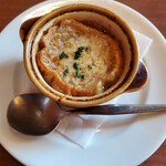 Royal Host - オニオングラタンスープ
