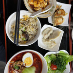 餃子菜館 万徳 - 