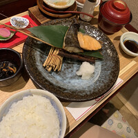 銀座米料亭 八代目儀兵衛 - 