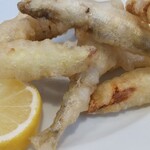 オステリア ラ フェニーチェ - ワカサギとホワイトアスパラガスのフリットヽ(*´∀｀)ﾉ♪