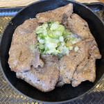 カルビ丼とスン豆腐専門店 韓丼 - ねぎ塩牛タン丼