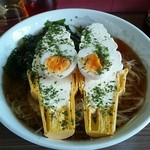 菊や - アイスクリームラーメン（８００円）