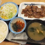 Matsuya - カルビ焼肉定食のりキム、ご飯小盛