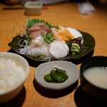 魚民 - 本日の刺身定食（¥1000）