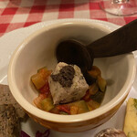 ビストロ デ トロワ - イワシを使ったパテ、ラタトゥイユ。