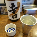 串カツの中村屋 - 熱燗小（英勲 辛口）