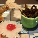 鮎知 - おまかせ三品（焼き物に付く氷魚の山椒煮）