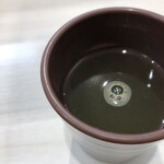Uobei - 緑茶（無料）
