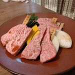 和牛 まつした - ●贅沢食べ比べｺｰｽ250g 9000＋生B 780X4+追加単品 (ﾎﾙﾓﾝ盛合2200)＝14,320円 
