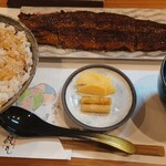 関西風 炭焼うなぎ専門店 鰻丸 - 