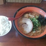 鯱 ＋ 小ライス