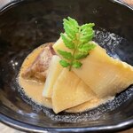 小料理 椿 - 牛肉と生たけのこを炊いたのが、絶品(ღ*ˇᴗˇ*)｡o