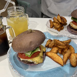 Bliss Burger Hawaii - 