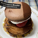 ブーランジェリー スドウ - ショートケーキとマカロンを合わせたデニッシュ！