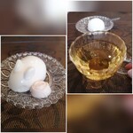 創作中華 China Dining 麗 - デザートのうさぎちゃん杏仁豆腐＆ブレンド茶・うさぎちゃんの横に薔薇も付けてくれました嬉し♪