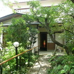 お店が見えました