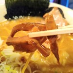 らーめん縄文 - 元祖味噌ラーメンのメンマ