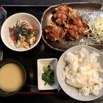 居酒屋いっき 有明別邸 - 唐揚げと海鮮ばくだん納豆のセット