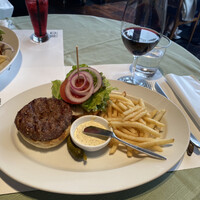 37 Steakhouse & Bar - 