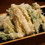 Ishihara - 山菜の天ぷら盛り合わせ
