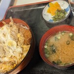 吉田屋食堂 - かつ丼